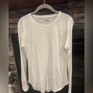 Hollister Women's White Long Sleeve Top Size Small